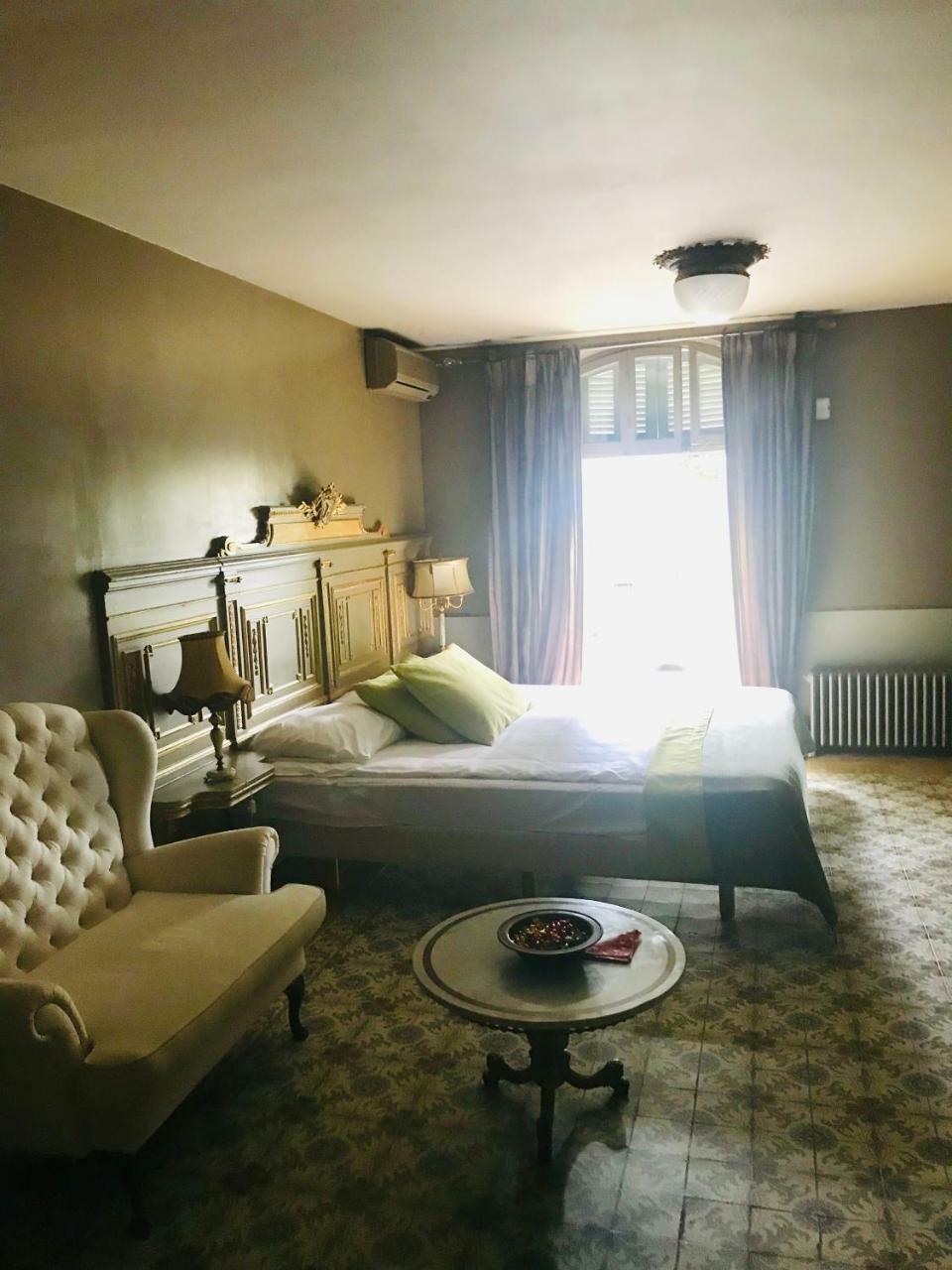 Sogni D Oro Bed & Breakfast Пеер Екстериор снимка